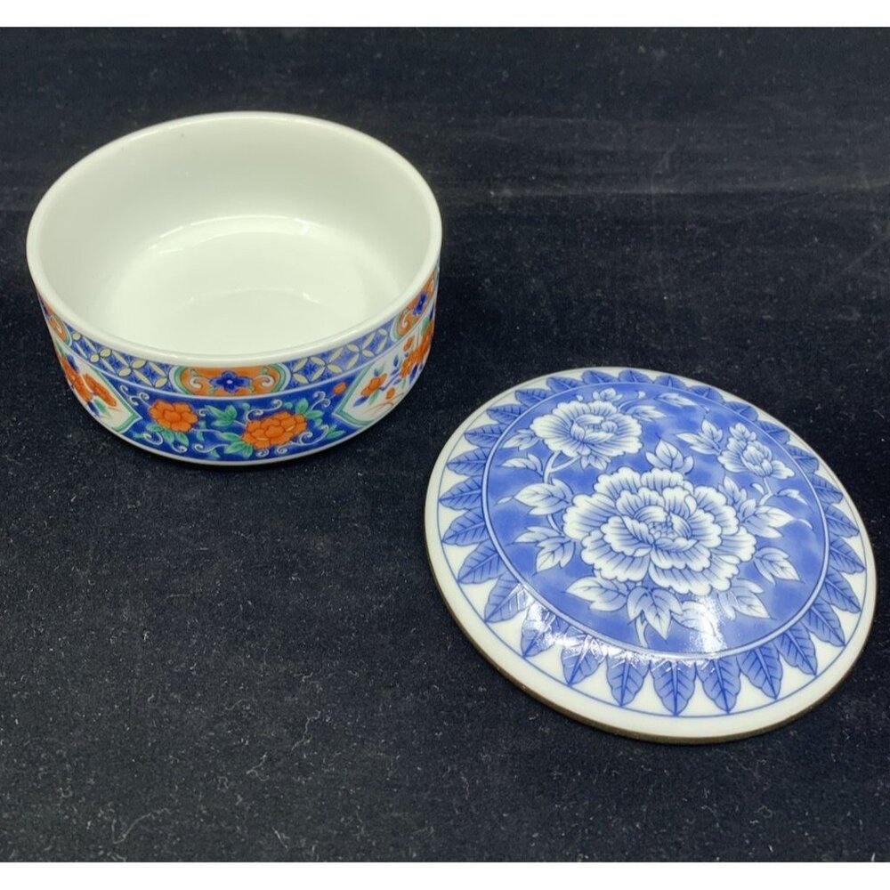 Tiffany & Co Porcelain Trinket Box Imari Style Blue Floral Lid 3.75" Round - Picture 6 of 7